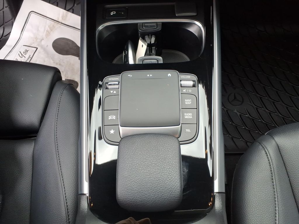Certified Used 2022 Night Black Mercedes-Benz GLB 250 image 26