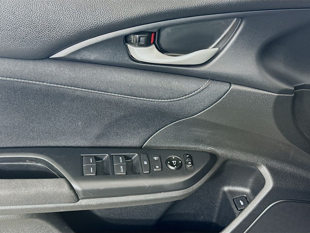 2019 Honda Insight EX 17