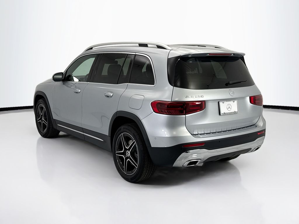 Thumbnail: 2026 Mercedes-Benz GLB - 7