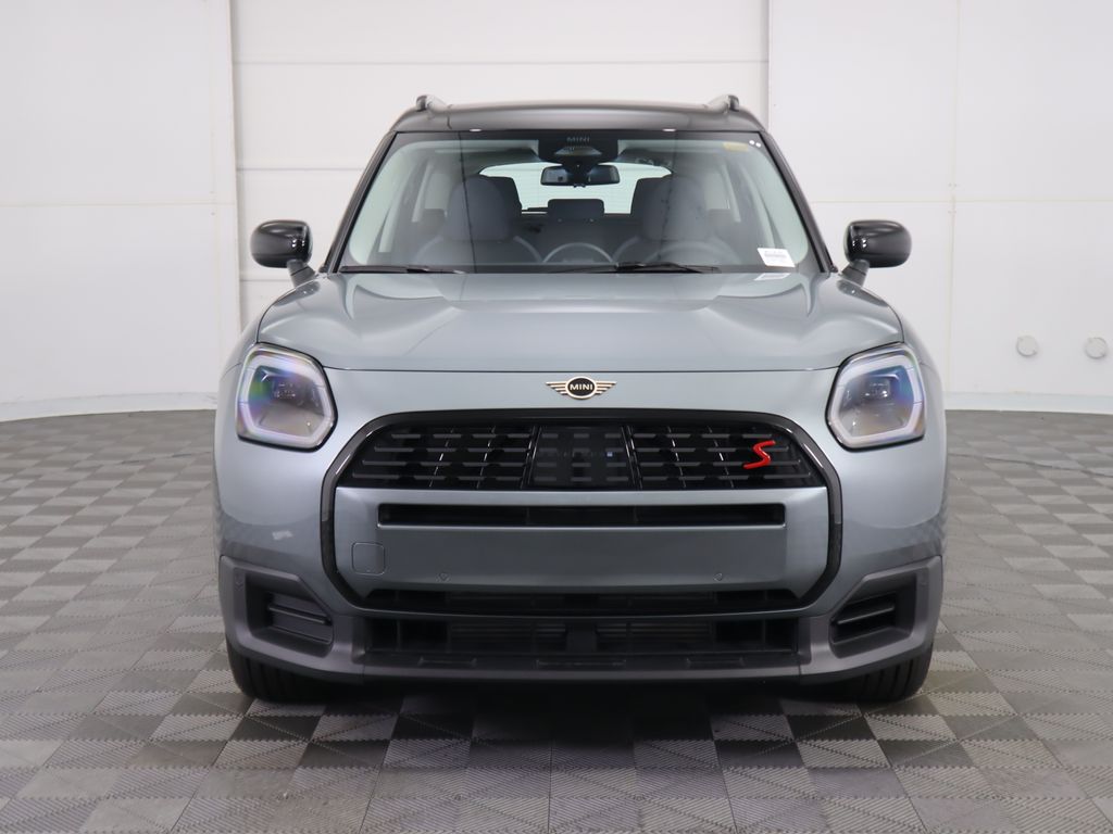 2025 MINI Cooper Countryman Base 2