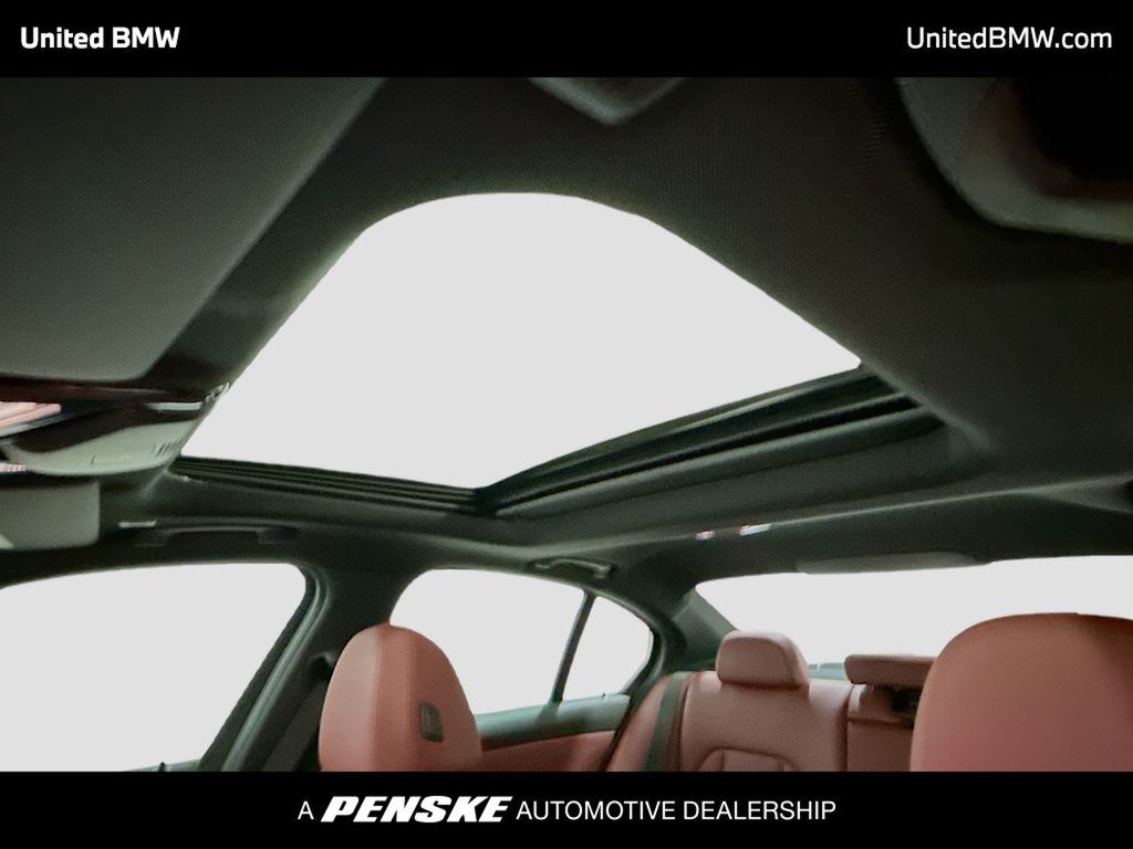 Thumbnail: 2026 BMW 3 Series - 12