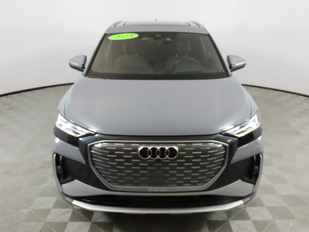 Thumbnail: 2023 Audi Q4 e-tron - 8