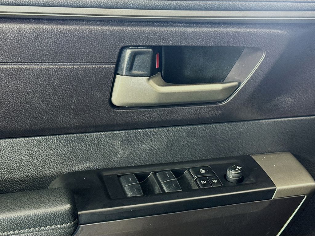 Thumbnail: 2023 Toyota Tundra - 18