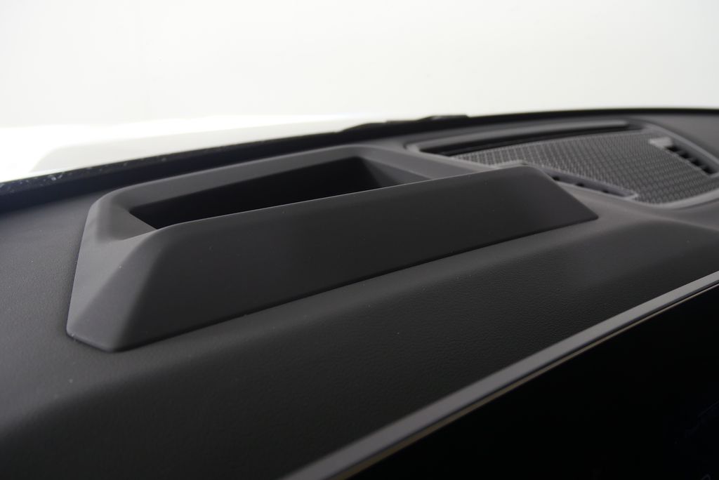 Thumbnail: 2025 BMW X1 - 18