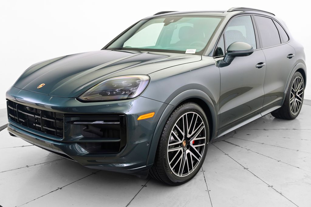 Thumbnail: 2025 Porsche Cayenne - 1