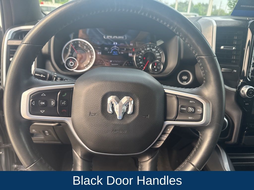 2023 Ram 1500 Big Horn Crew Cab 4x4 5'7" Box