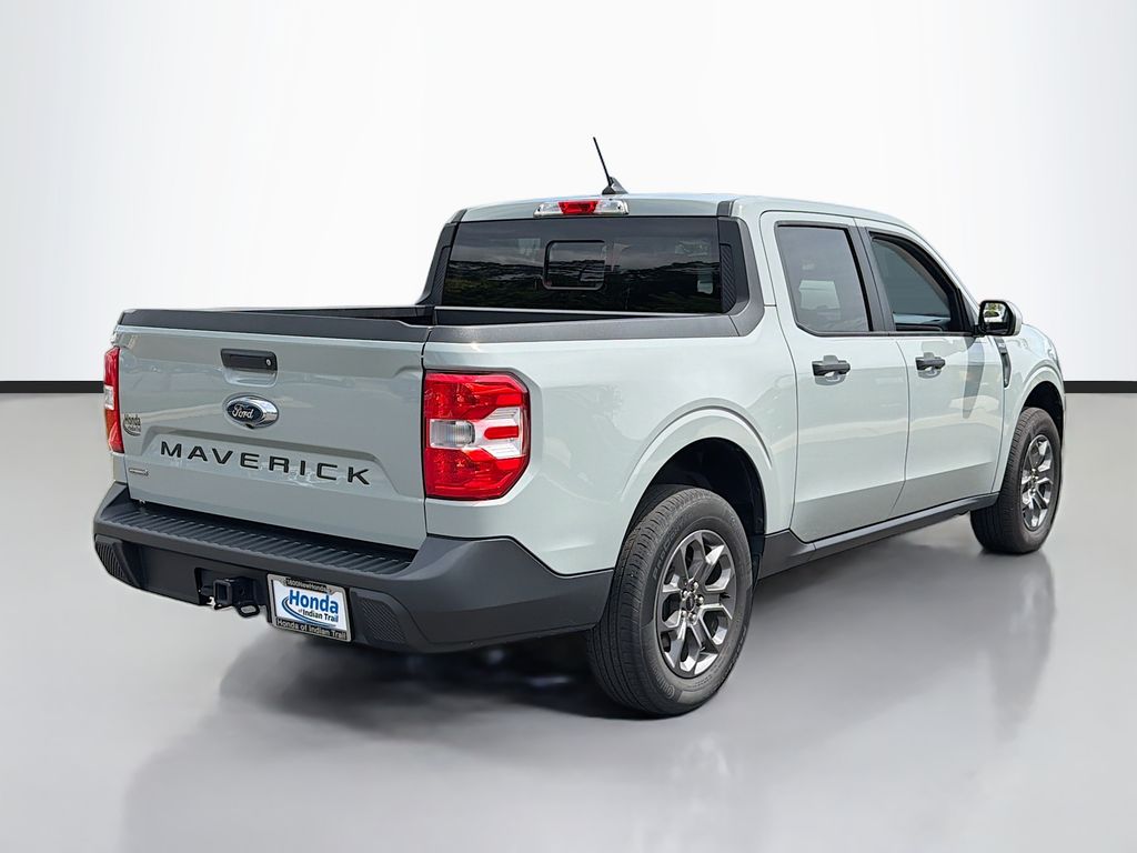 Used 2023 Green Ford XLT image 5