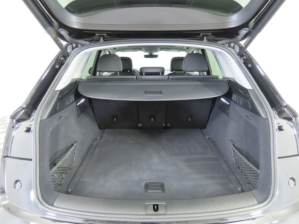 Thumbnail: 2023 Audi Q5 - 26