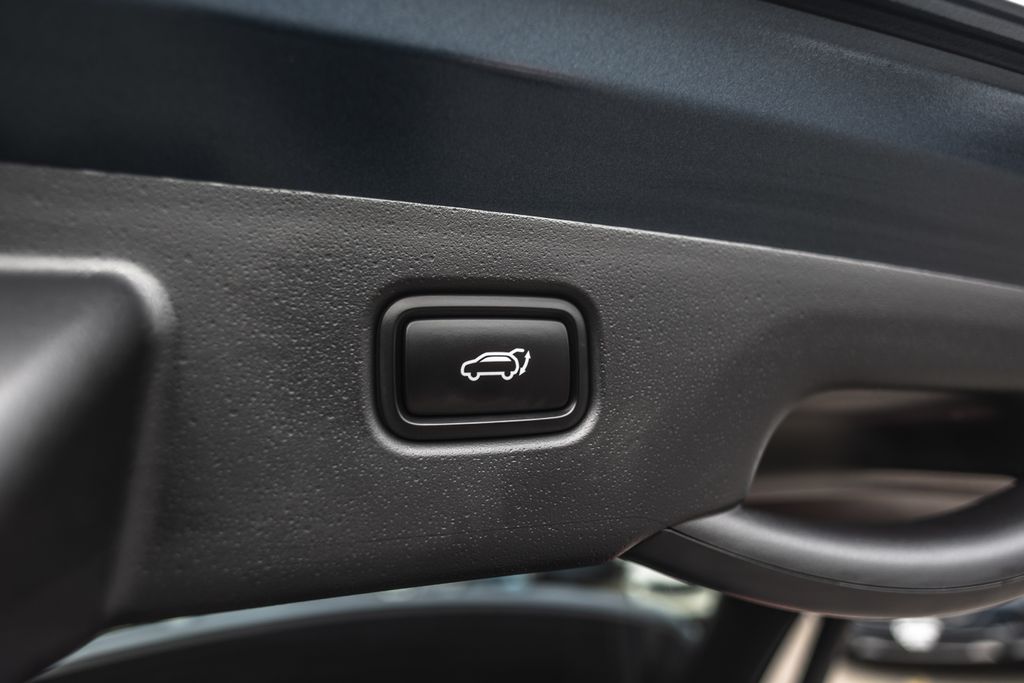 2023 Kia Niro EV Wind thumbnail 28