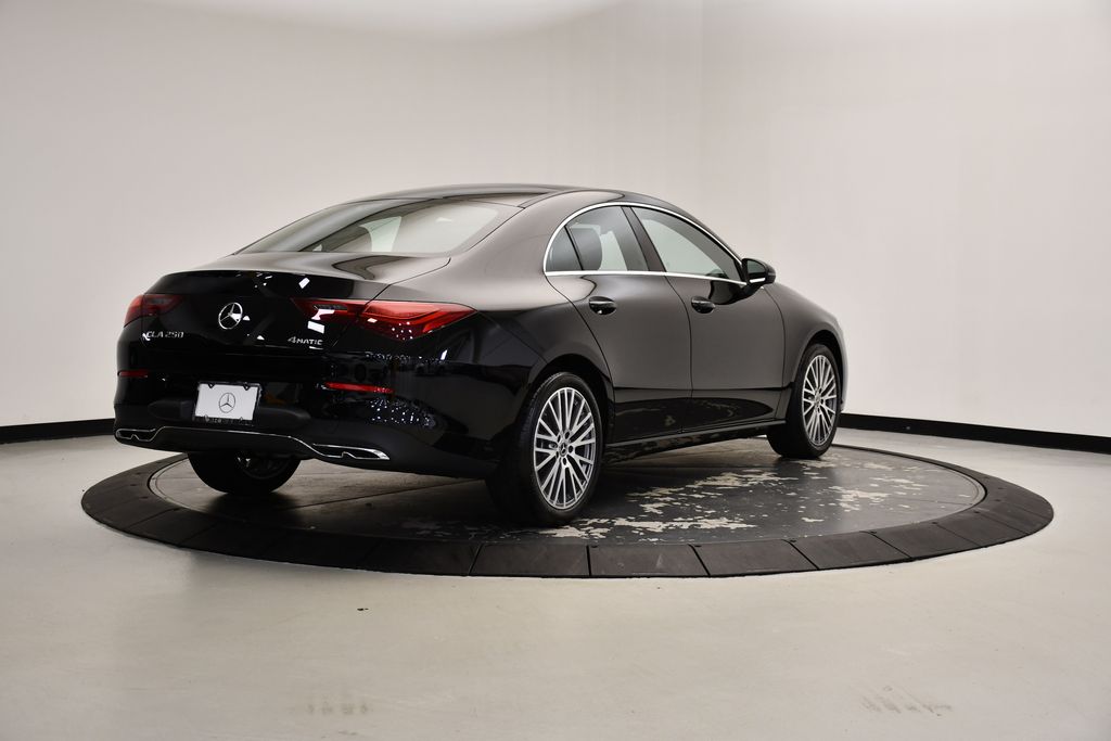 2025 Mercedes-Benz CLA 250 5