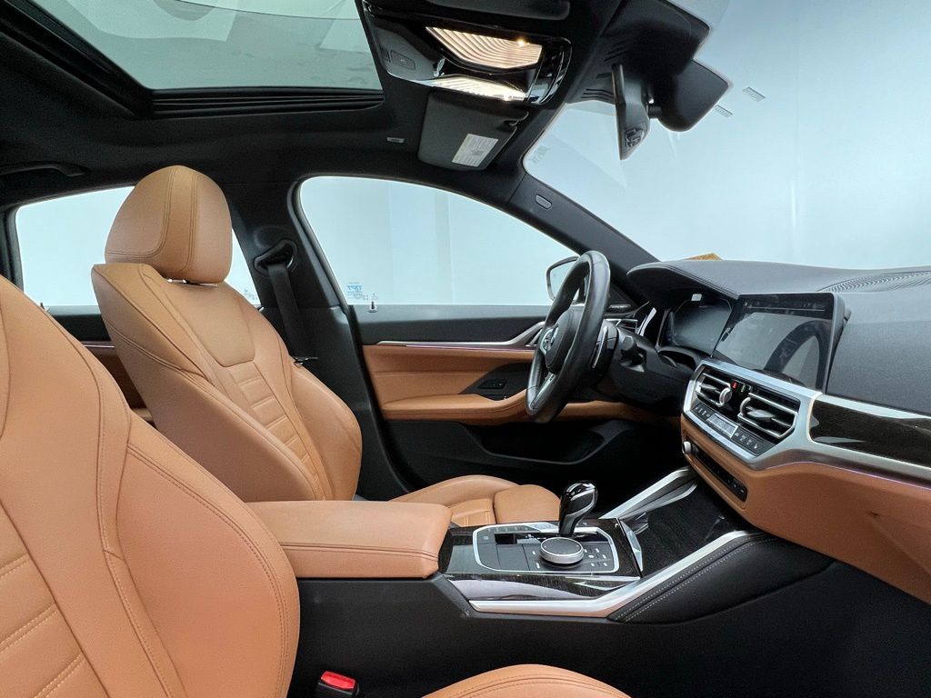 Thumbnail: 2022 BMW 4 Series - 6