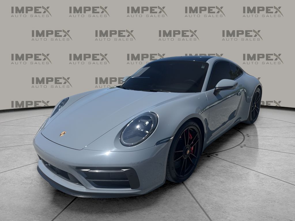 2024 Porsche 911 Carrera 4 GTS Coupe's photo
