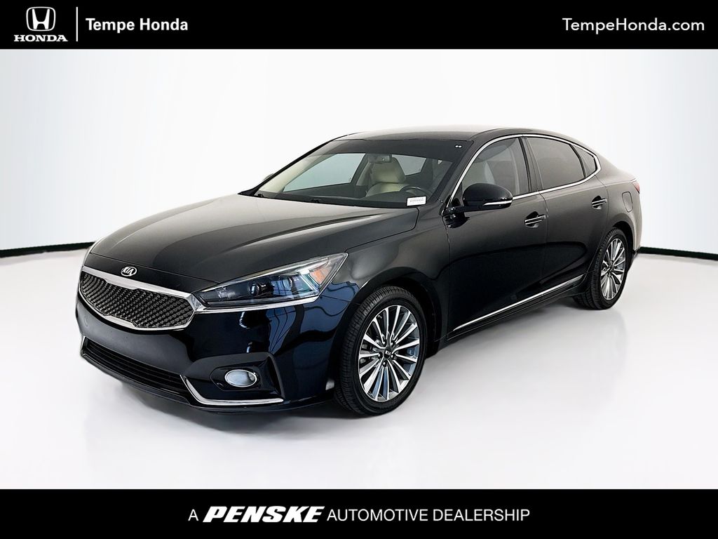 2017 Kia Cadenza Premium -
                  Tempe, AZ