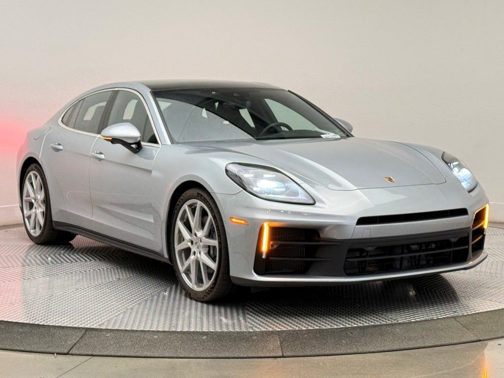 Thumbnail: 2025 Porsche Panamera - 5