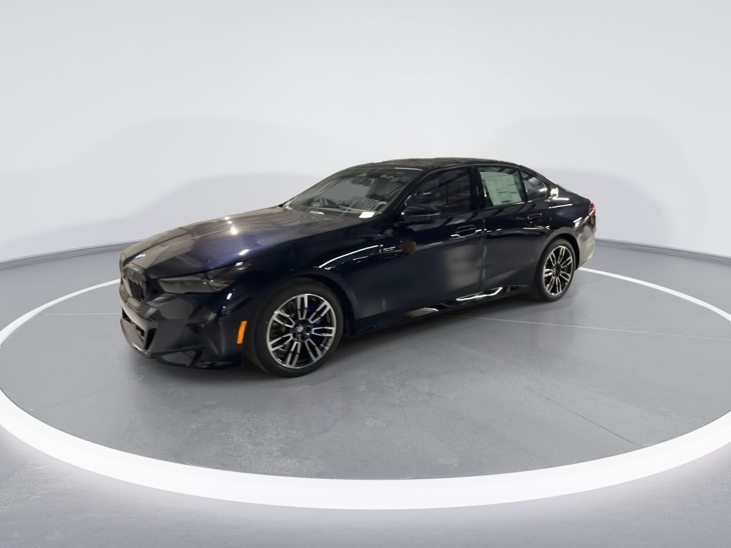 Thumbnail: 2025 BMW 5 Series - 4