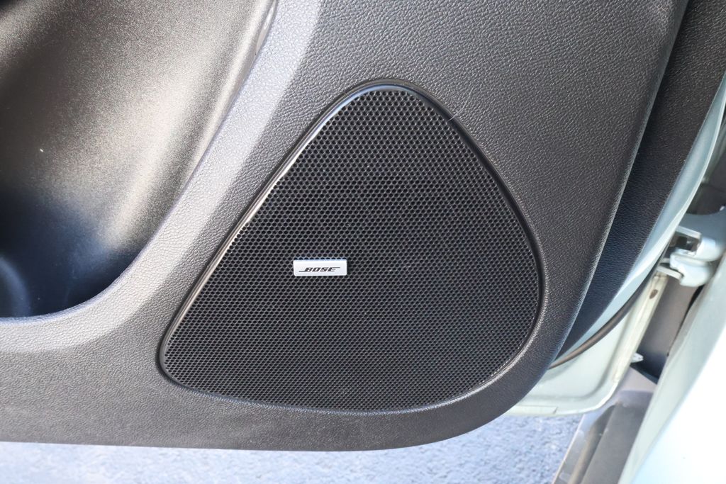 Thumbnail: 2012 Chevrolet Volt - 12