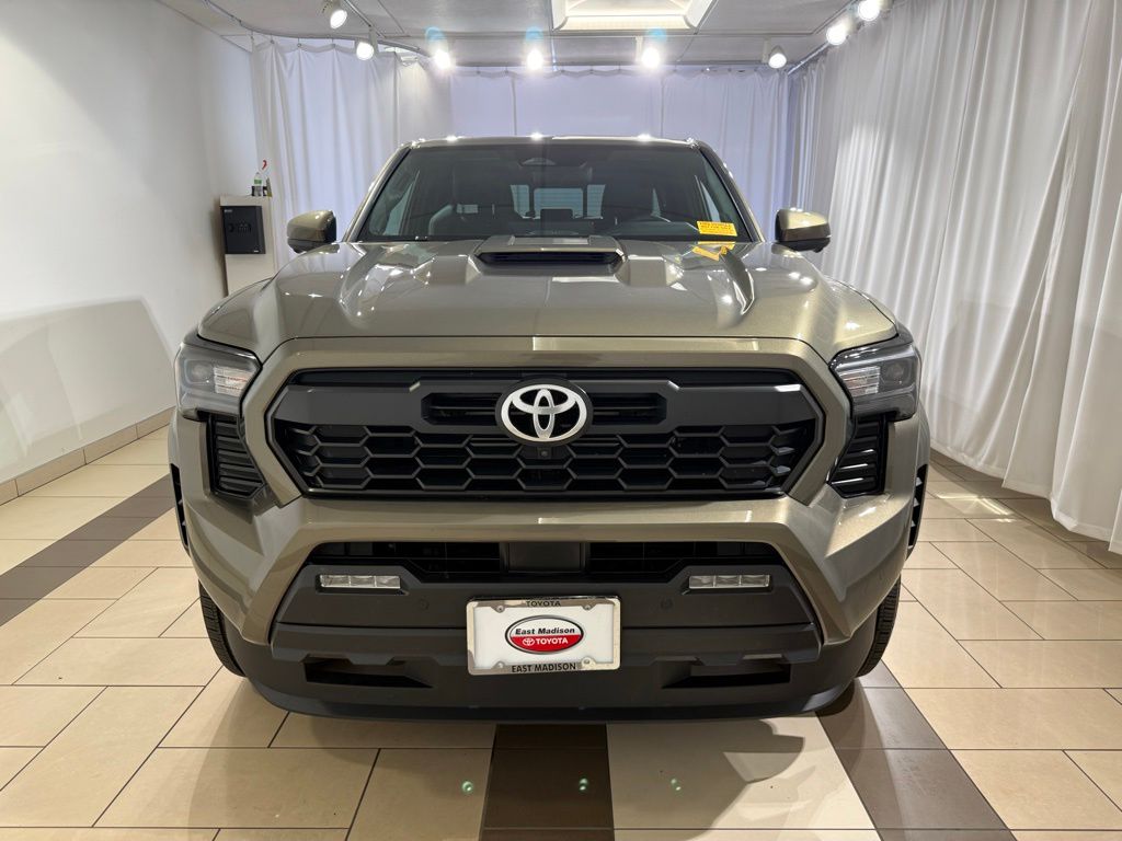 Thumbnail: 2025 Toyota Tacoma - 8
