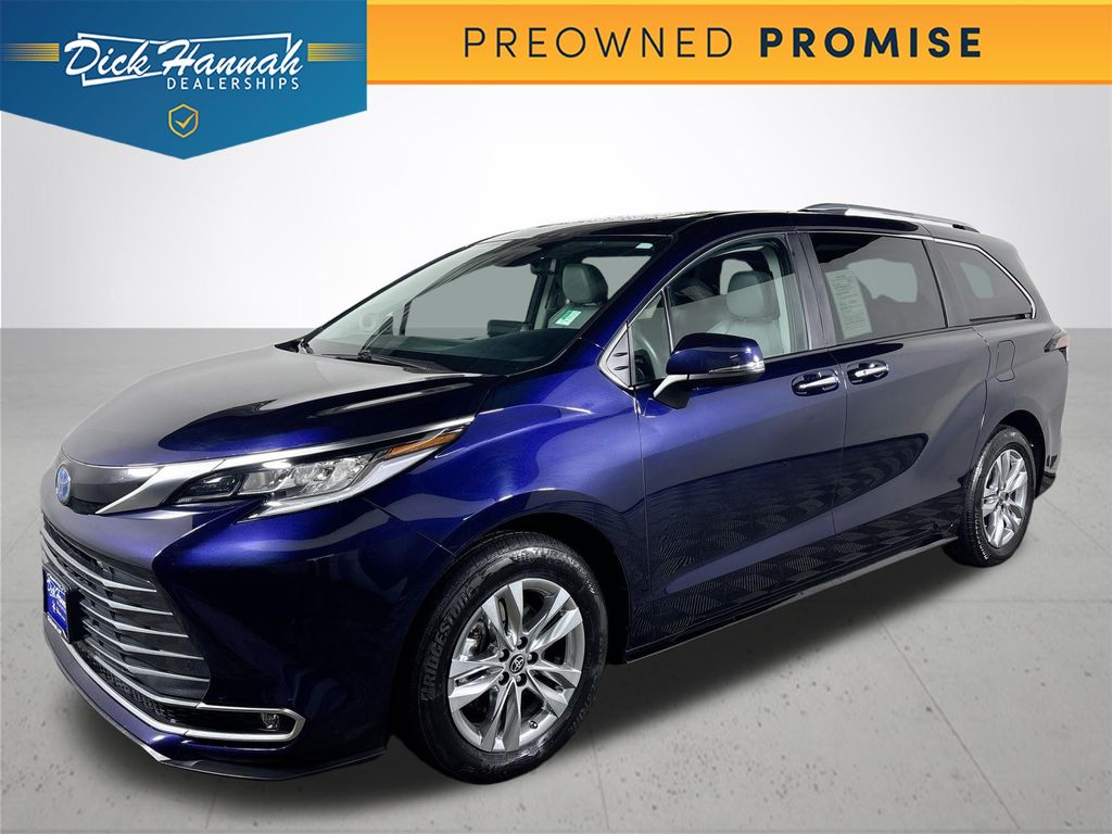 Dick Hannah Dick Says Yes - 2023 Toyota Sienna Limited For Sale in Vancouver, WA