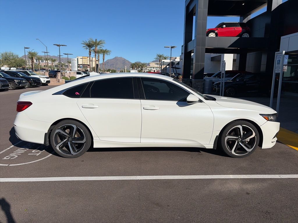Thumbnail: 2019 Honda Accord - 4