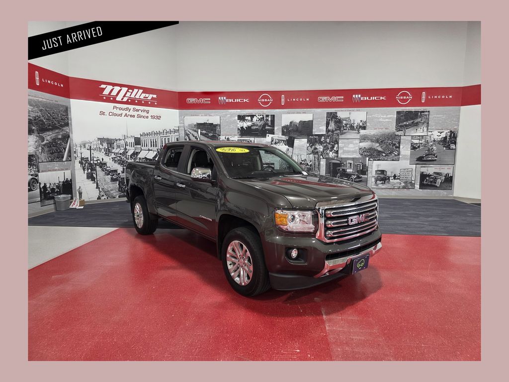 Smokey Quartz Metallic 2019 GMC Canyon Pickup Truck Four-Wheel Drive 8-Speed Automatic