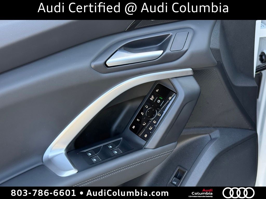 2025 Audi Q5 2.0T Premium Plus Glacier White Metallic - Jim Hudson Acura - Image 21