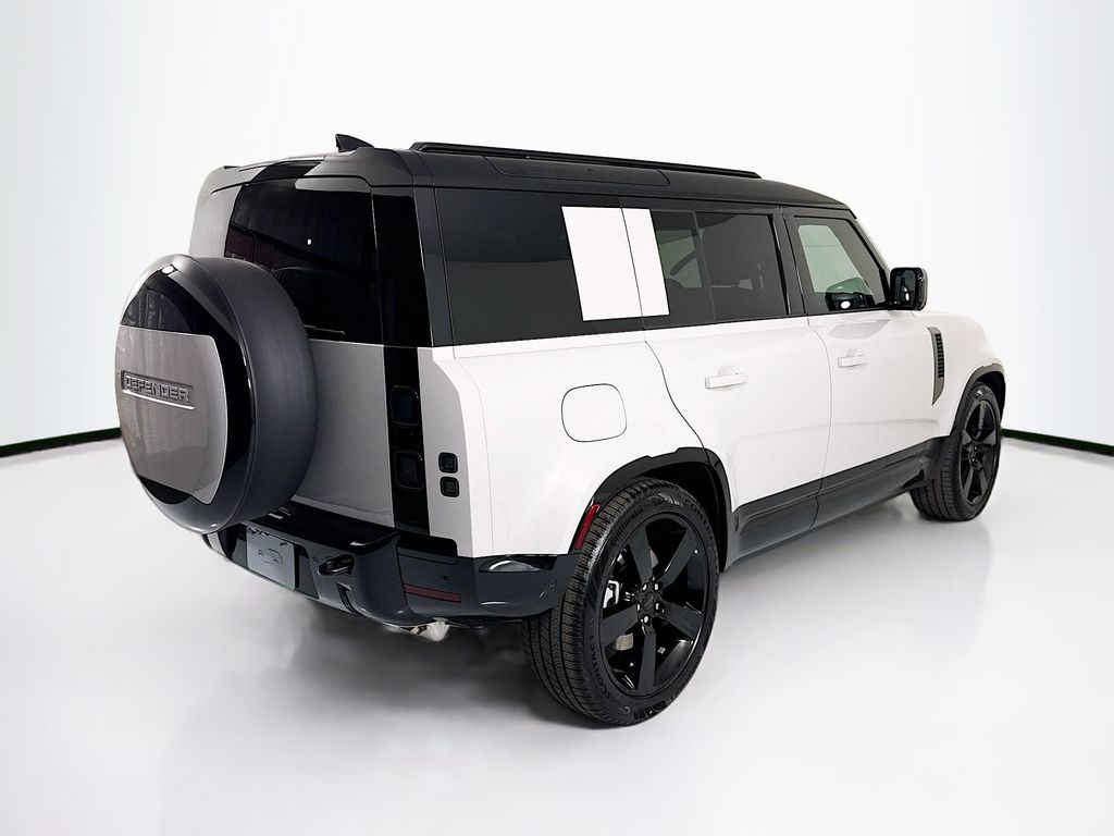 Thumbnail: 2026 Land Rover Defender - 5