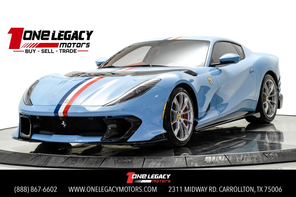 2023 Ferrari 812 Competizione