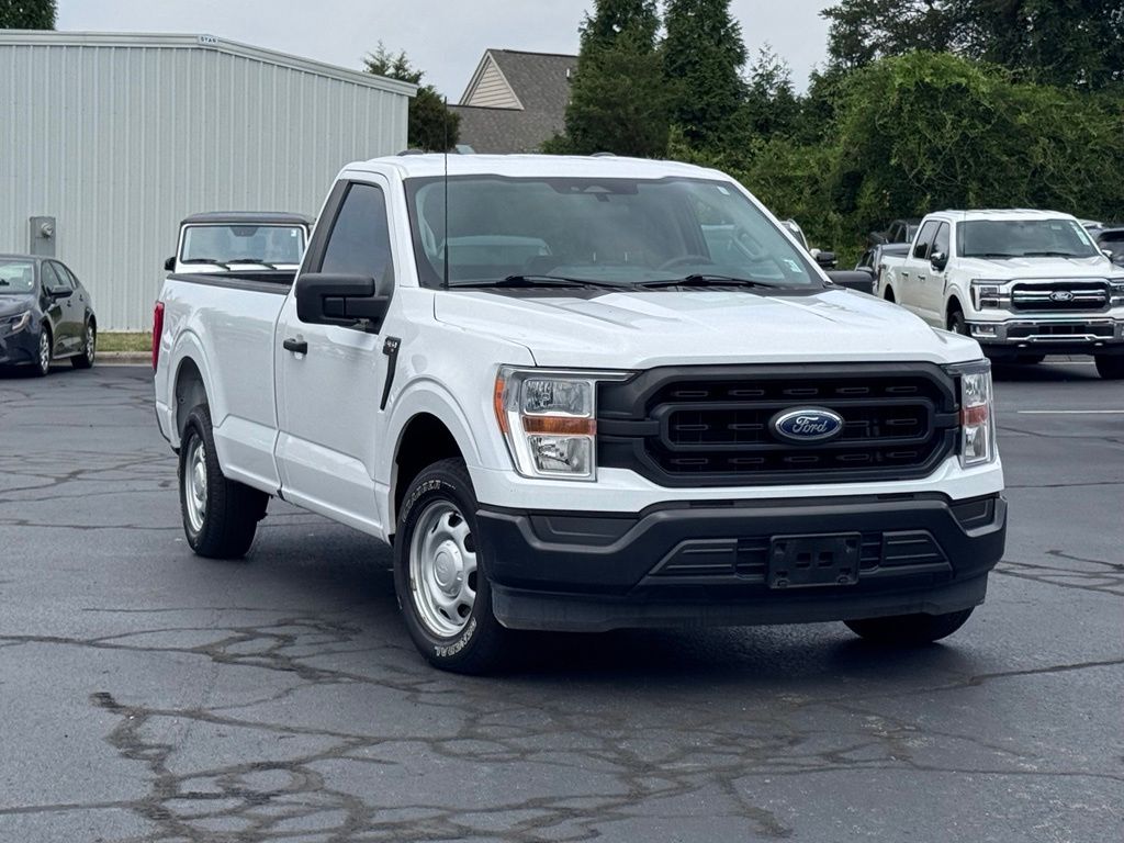 Oxford White 2022 Ford F-150 Pickup Truck 4X2 Automatic