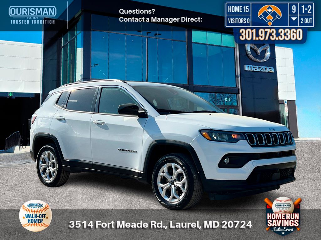 Bright White Clearcoat 2025 Jeep Compass Latitude 4WD SUV / Crossover Four-Wheel Drive 8-Speed Automatic