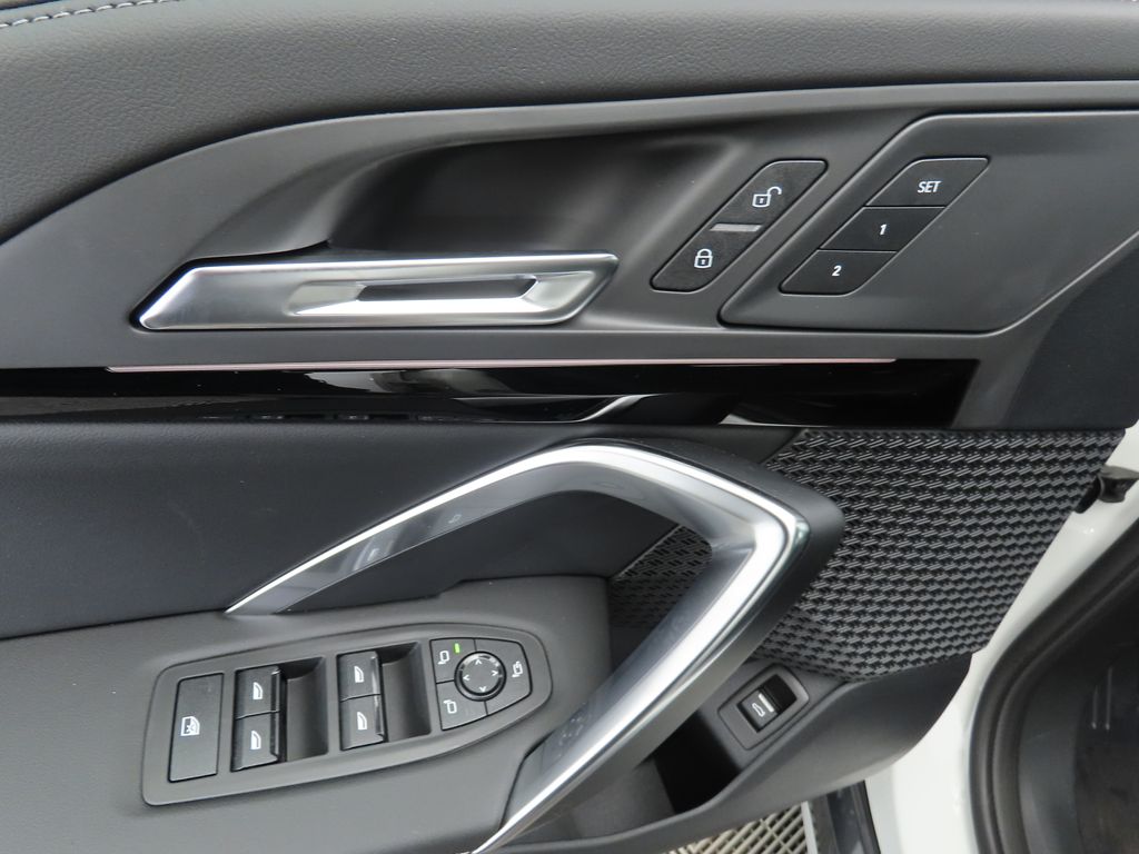 Thumbnail: 2025 BMW X1 - 24