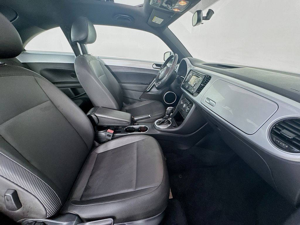 Used Car 2015 Volkswagen Beetle  1.8t For Sale Under $15,000 In Austin, Texas