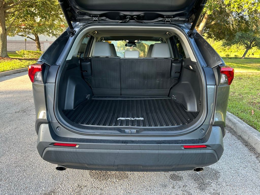 Thumbnail: 2023 Toyota RAV4 - 10