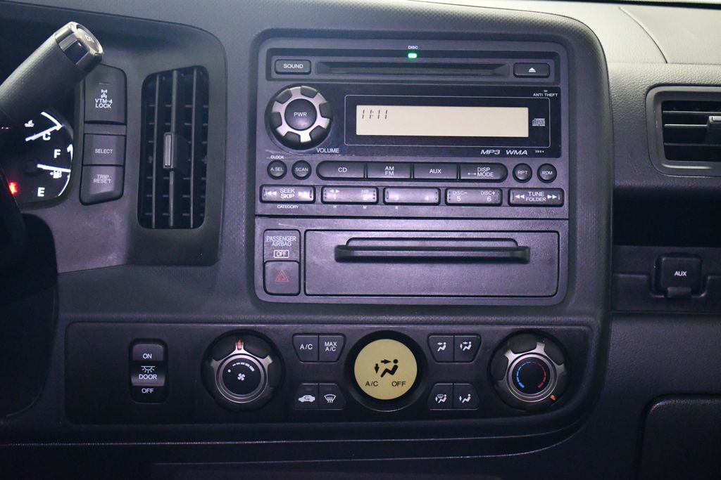 Thumbnail: 2013 Honda Ridgeline - 15