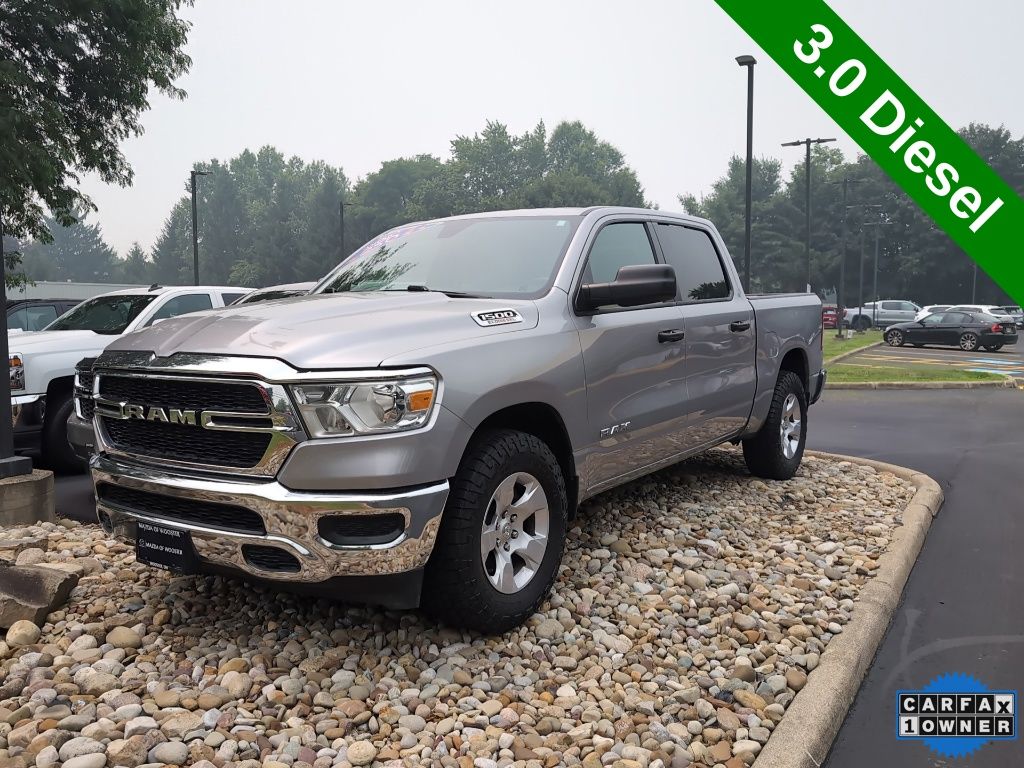 Billet Silver Metallic Clearcoat 2023 RAM 1500 Pickup Truck Four-Wheel Drive 8-Speed Automatic