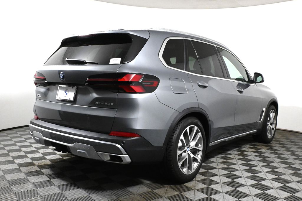 Thumbnail: 2026 BMW X5 - 7