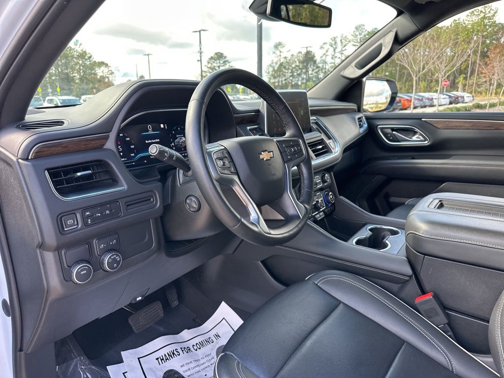 2023 Chevrolet Suburban Premier 20