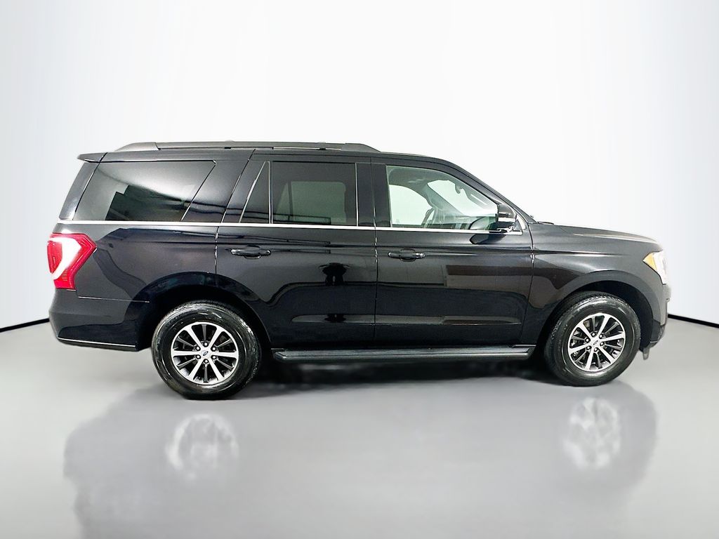 Thumbnail: 2020 Ford Expedition - 4