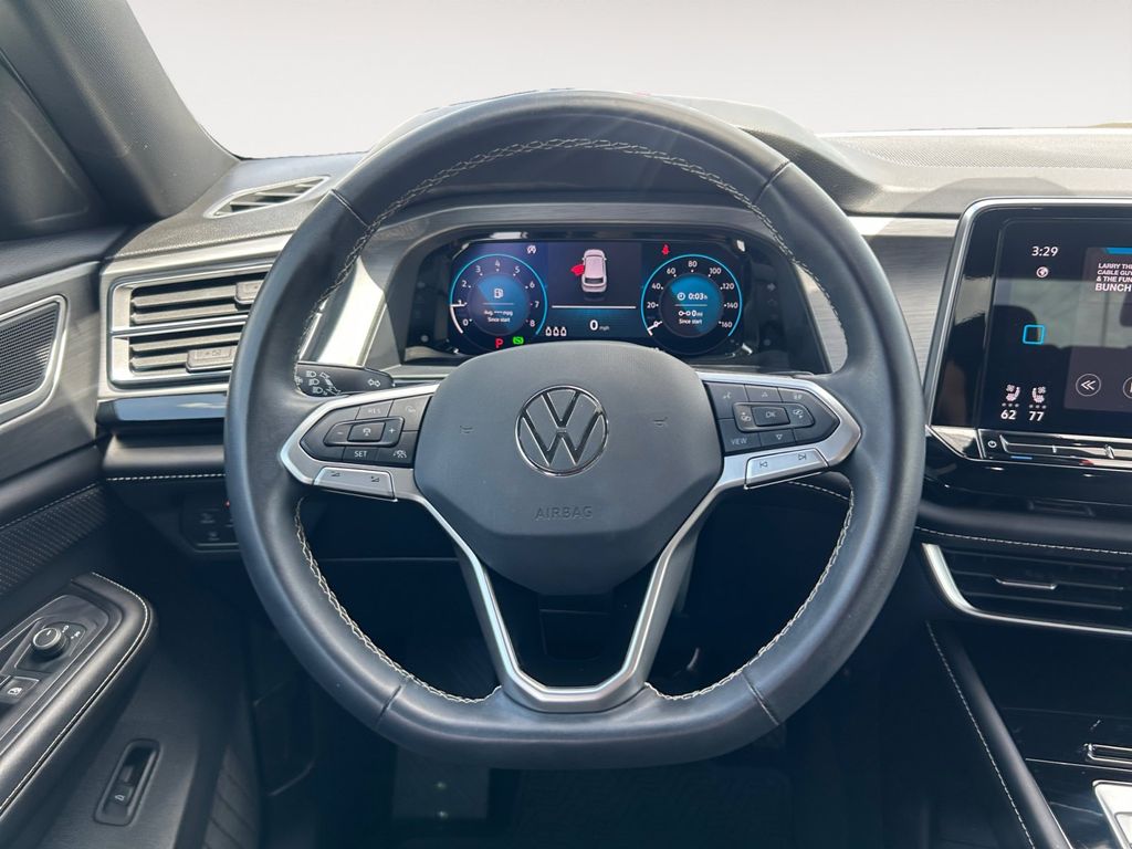 Used Car 2024 Volkswagen Atlas Cross Sport  2.0t Se W/technology For Sale Under $30,000 In Floresville, Texas