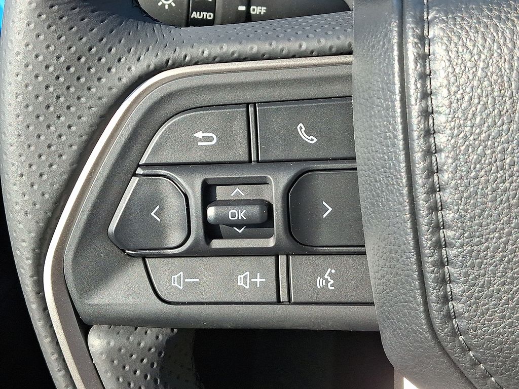 Thumbnail: 2025 Toyota 4Runner - 21