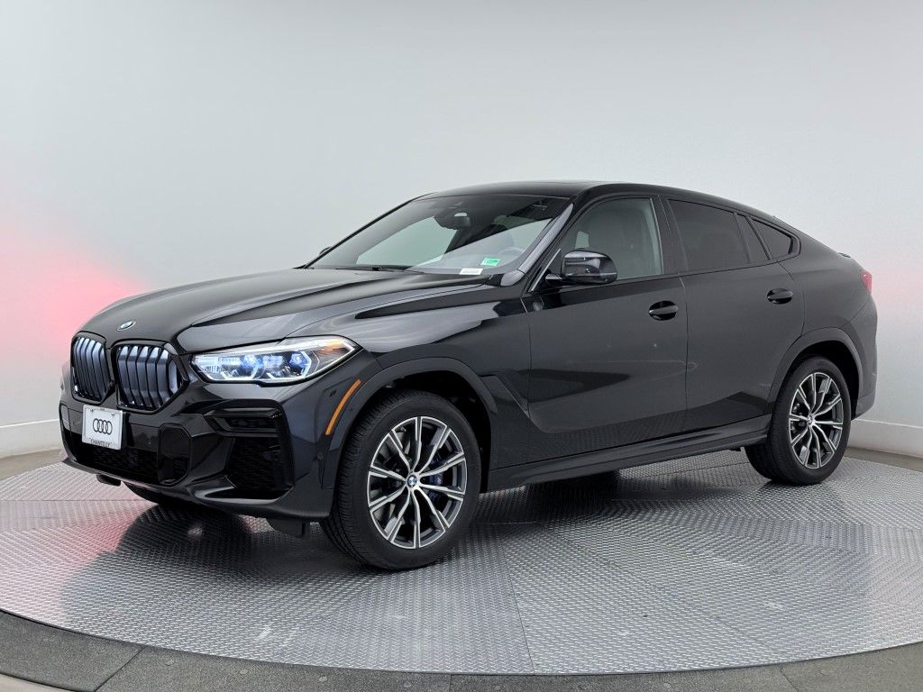 Thumbnail: 2022 BMW X6 - 6