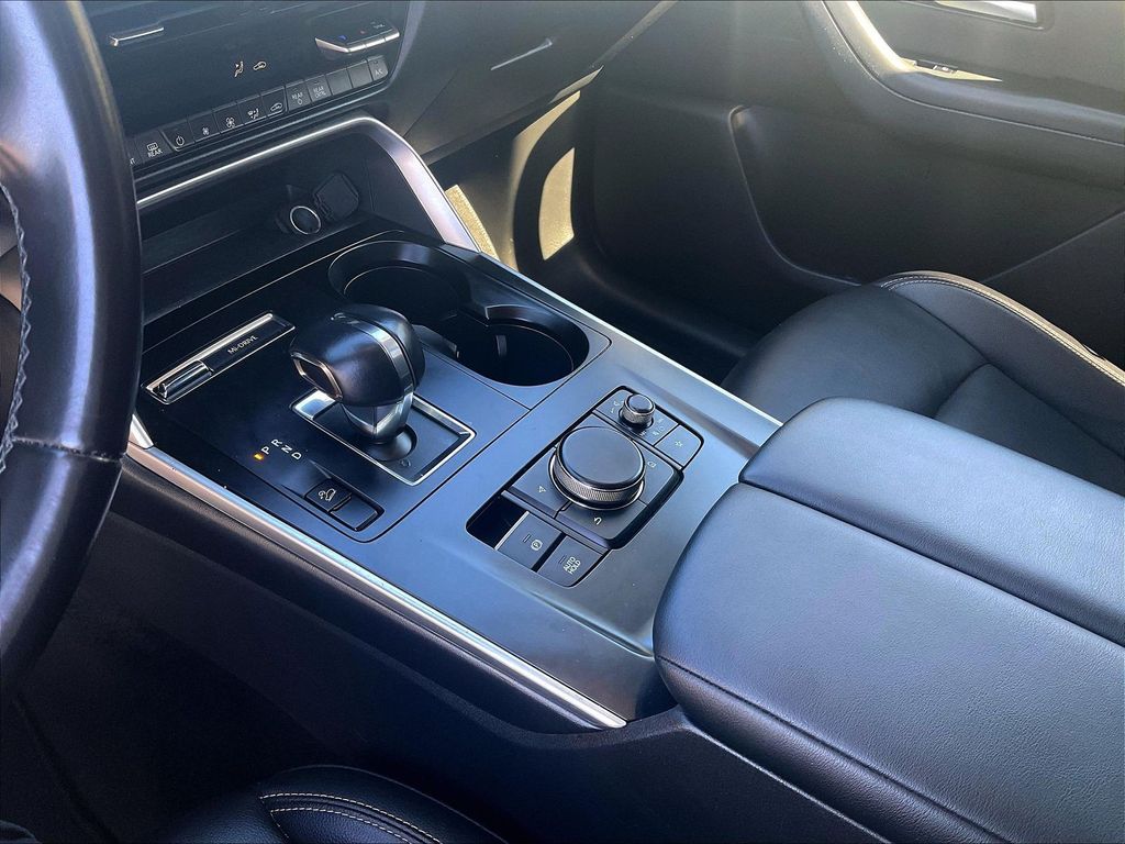 2025 Mazda CX-90 — photo 21