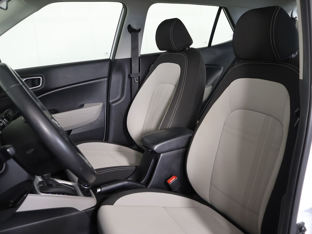Certified Used 2024 White Hyundai SEL image 25