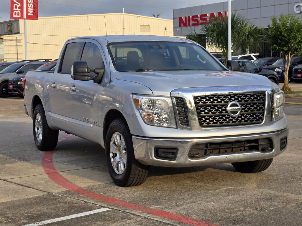 2018 Nissan Titan SV - 2