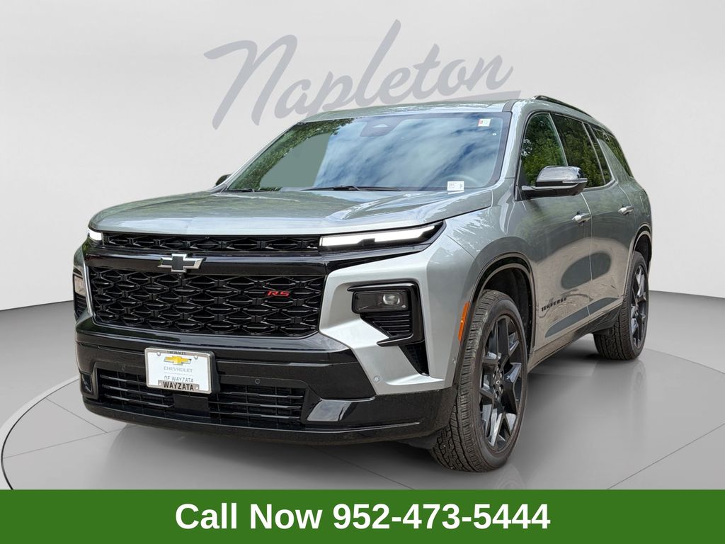 Sterling Gray Metallic 2024 Chevrolet Traverse SUV / Crossover Four-Wheel Drive 8-Speed Automatic
