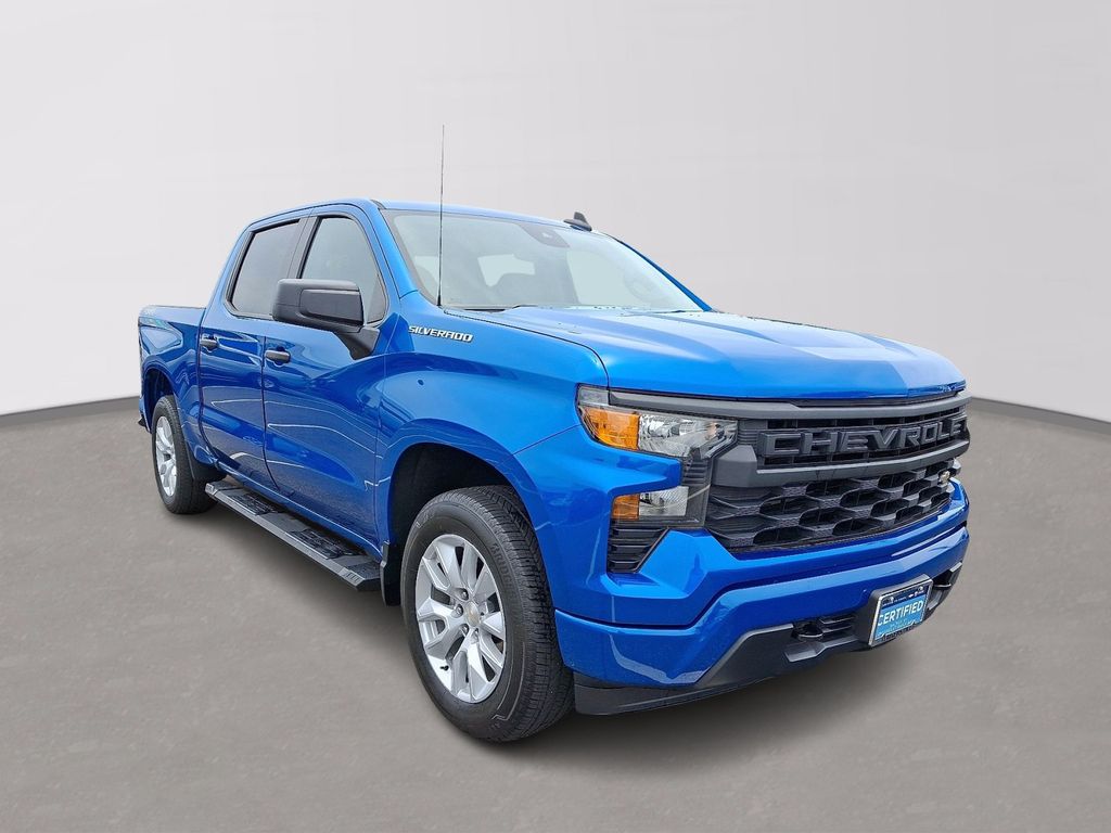 Thumbnail: 2022 Chevrolet Silverado 1500 - 3