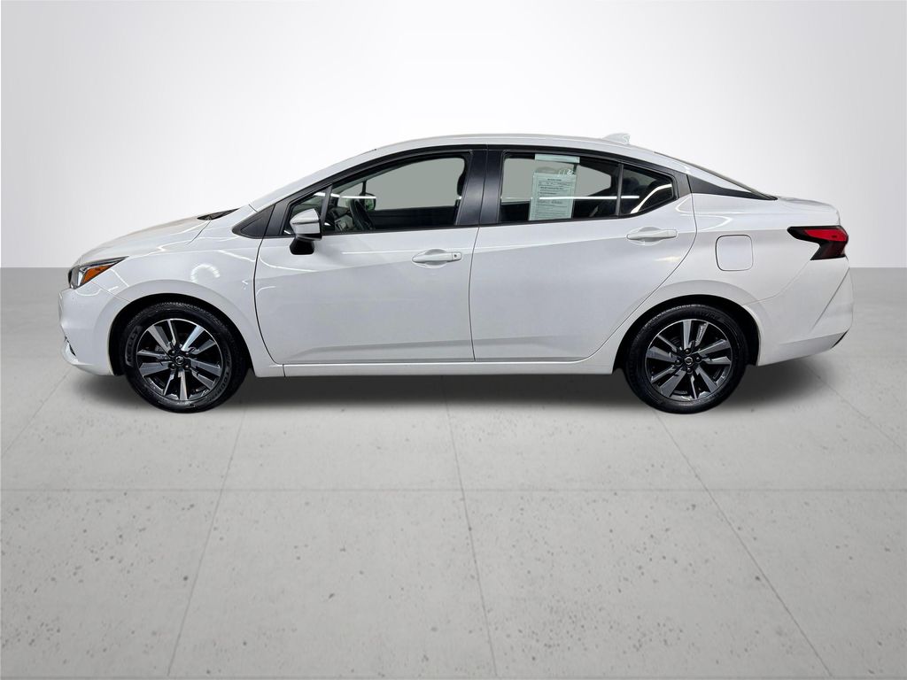 2021 Nissan Versa 1.6 SV