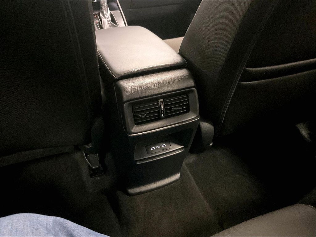 2025 Honda CR-V — photo 27