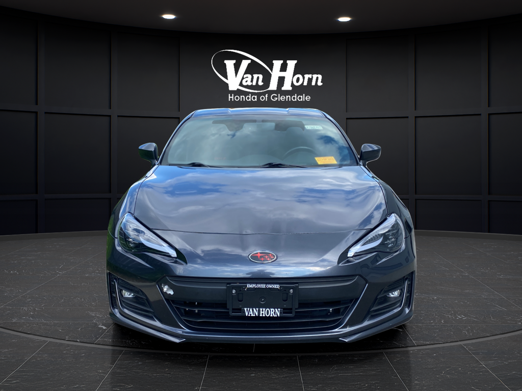 Used 2017 Dark Gray Metallic Subaru Limited image 2