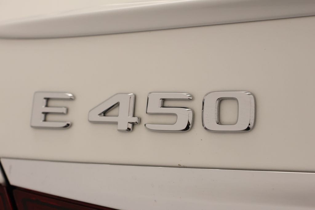 Thumbnail: 2023 Mercedes-Benz E-Class - 9