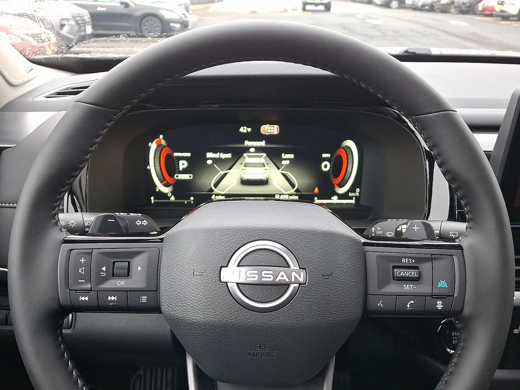 Thumbnail: 2026 Nissan Pathfinder - 9